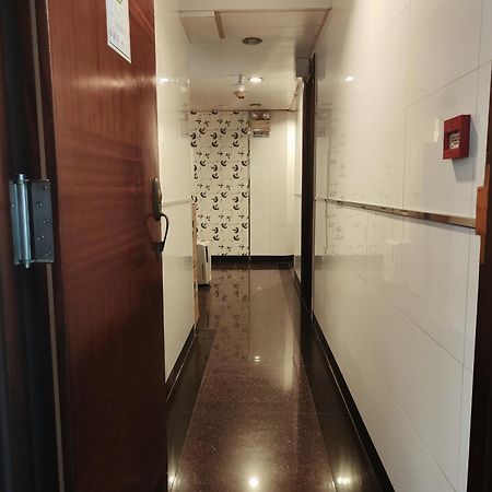 הונג קונג Four Seasons Hostel מראה חיצוני תמונה